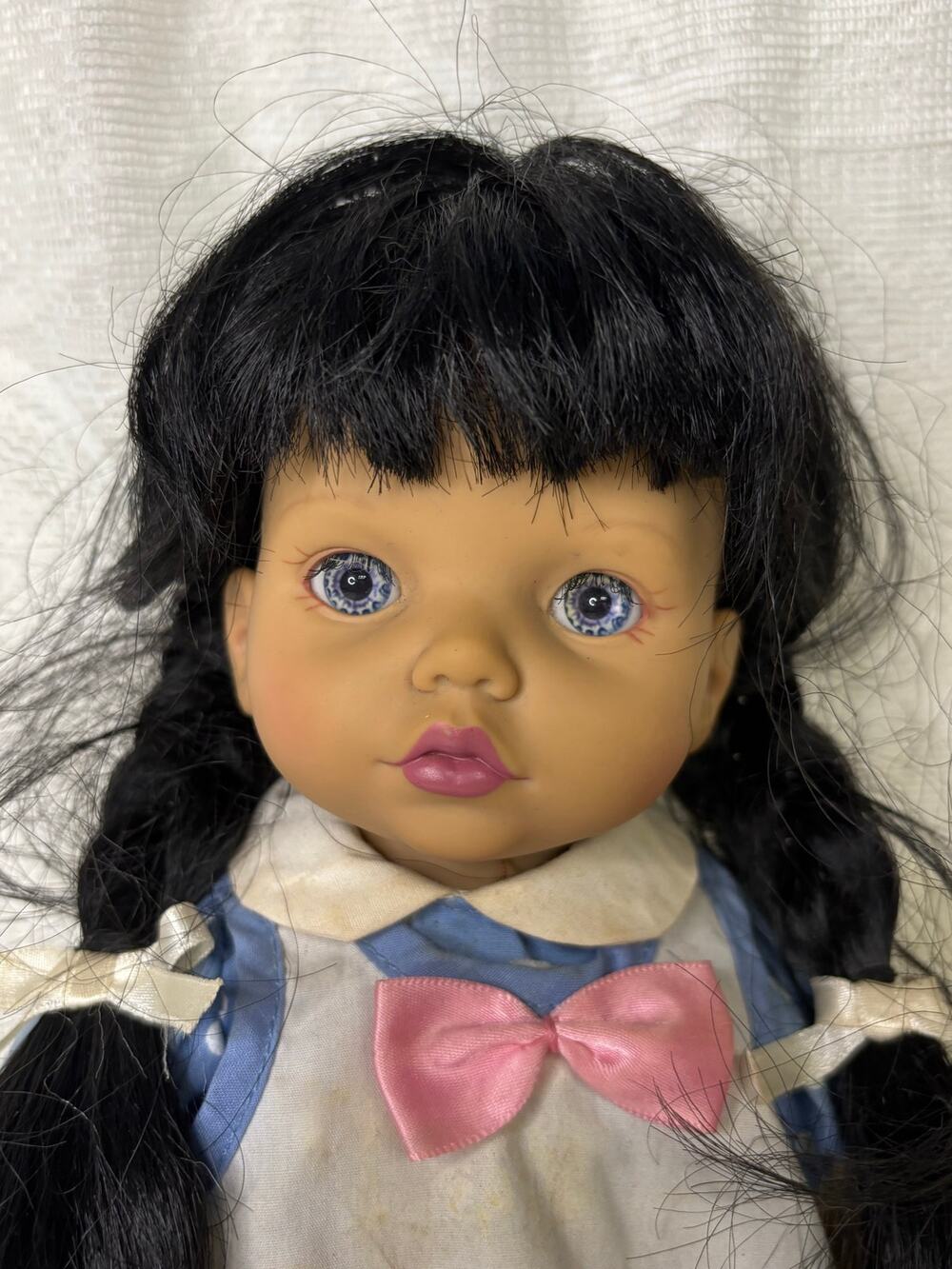 Playmates Baby So Beautiful 1995 Vinyl Doll 15" Dark Braids Blue Dress